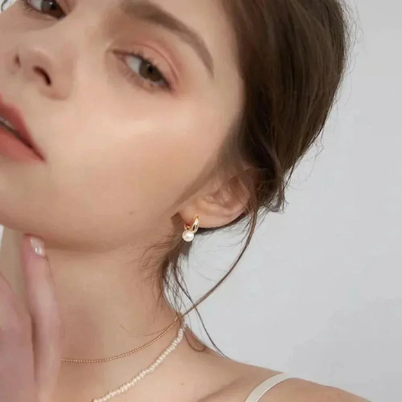 925 Sterling Silver Pearl Huggie Earrings Small Huggie Hoop Earrings - Picture 9 of 9